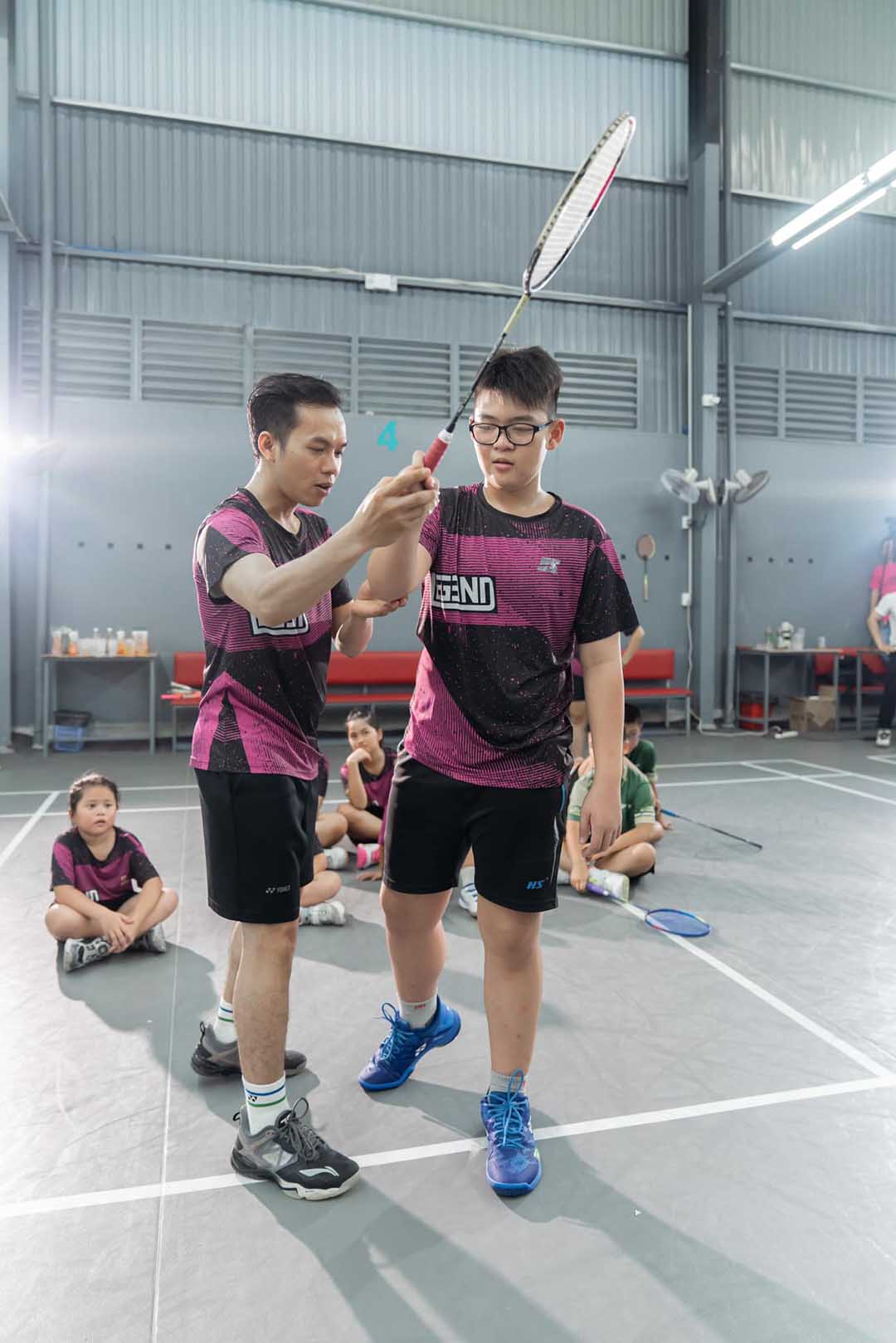 cau long rat phu hop cho tre em hoc sinh 3